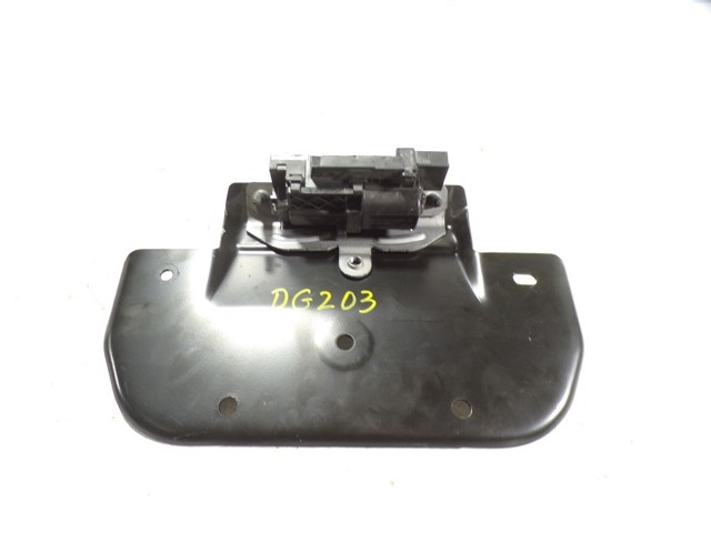  Zamek klapy bagażnika (3/5 drzwi tylnych) Ford Focus 4