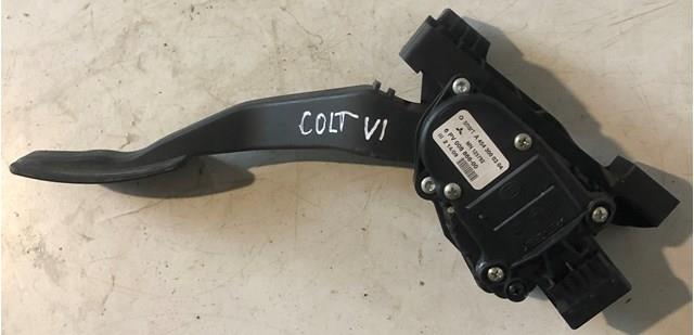  Pedał przyspieszenia (gazu) Mitsubishi Colt 6