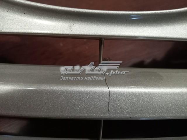 Atrapa chłodnicy Toyota 5310133180B2 cena, od 607,82 USD