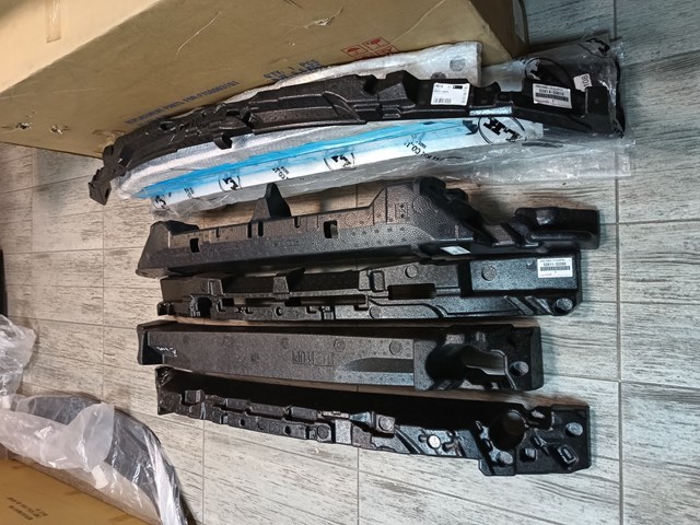 Absorber (wypełniacz) zderzaka przedniego 5261133360 Toyota