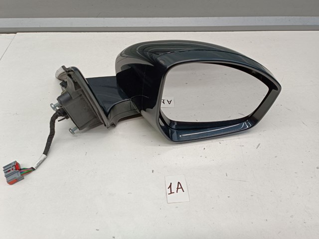 Do koszyka LR068141 Land Rover 