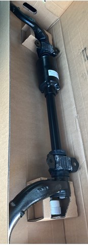  Land Rover LR102044