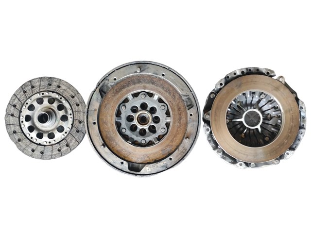 Koło zamachowe silnika BMW 21217577479 cena, od 228,14 USD