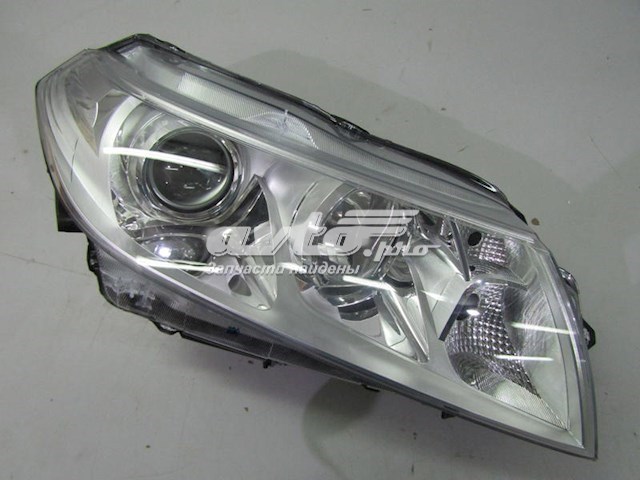 3512054P00000 Suzuki Reflektor prawy
