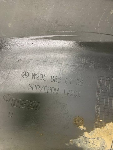 Zderzak tylny W2058850138 Mercedes