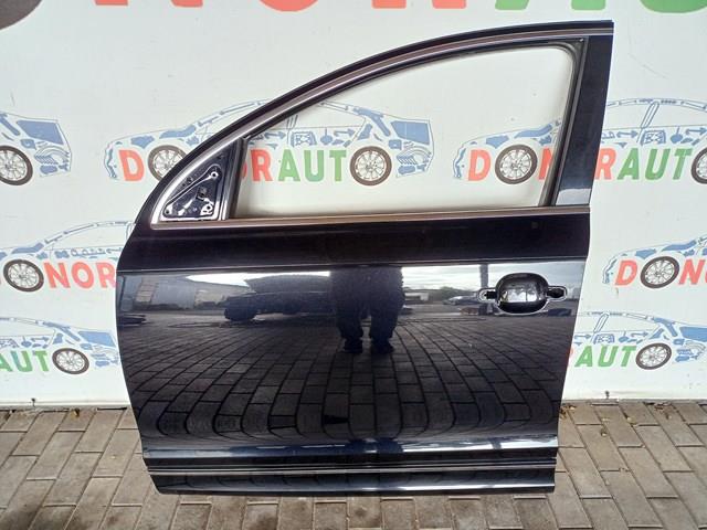 Do koszyka Drzwi przednie lewe Audi Q7  4LB