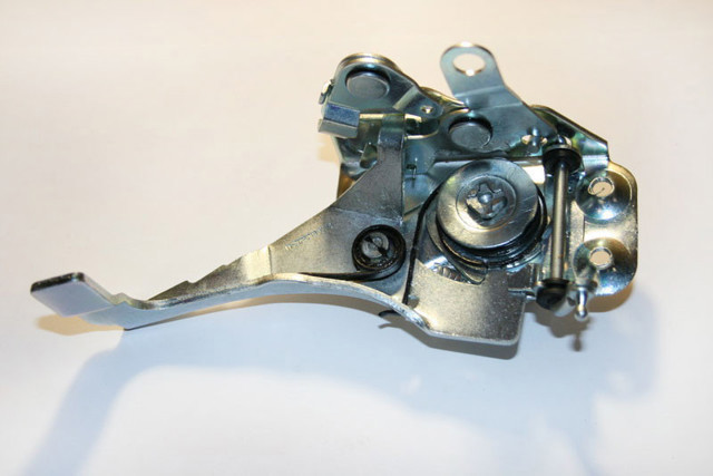 Zamek drzwi przednich prawych ВАЗ 2106 sedana (1975 - 2005) cena, od 11,95 USD