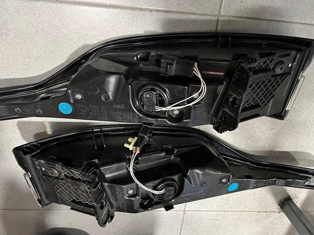 Lampa zespolona tylna prawa Land Rover LR181907 cena, od 194,50 USD