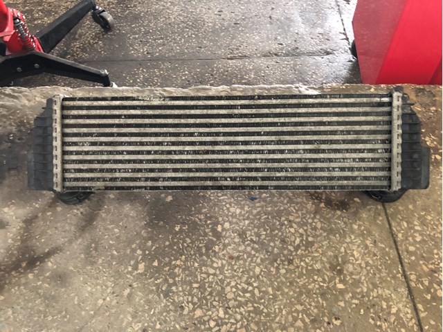 Chłodnica intercoolera 17518570448 BMW