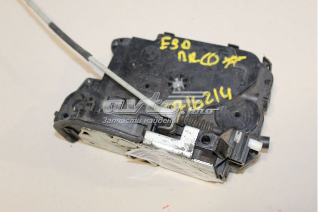 Zamek drzwi przednich prawych 51217059974 BMW