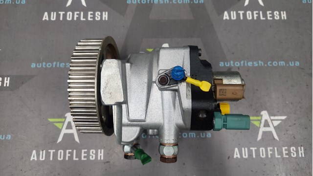 Do koszyka 167000741R Renault (RVI) Pompa wtryskowa wysokiego ciśnienia