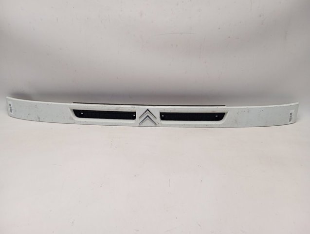 Do koszyka Atrapa chłodnicy Citroen Jumper  230L