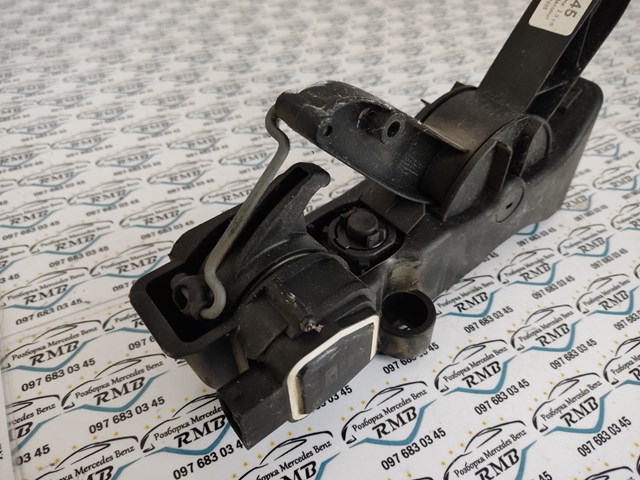 Do koszyka Pedał przyspieszenia (gazu) Mercedes B  W245