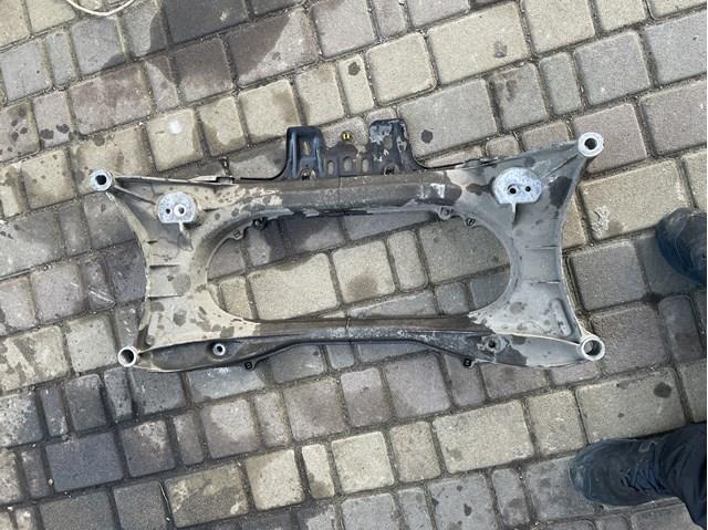 Korpus osi przedniej Lexus GS 