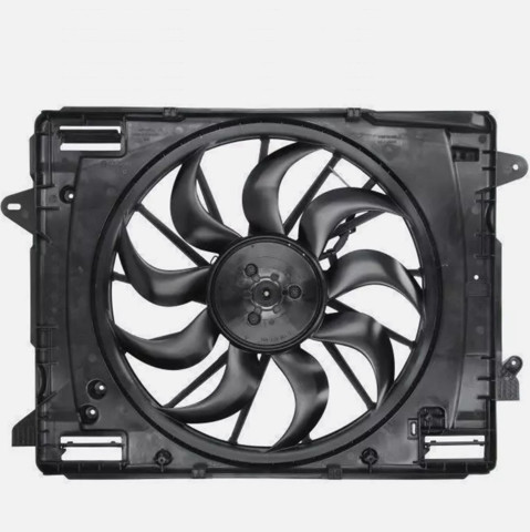 0130708529 Bosch Dyfuzor chłodnicy, w komplecie z silnikiem i wirnikiem