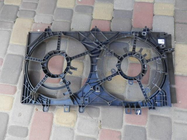 Do koszyka 45122AN01A Subaru Dyfuzor chłodnicy