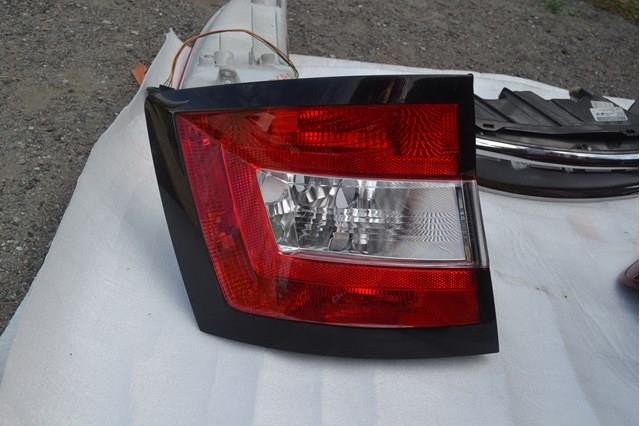 Lampa zespolona tylna lewa VAG 6V9945095 cena, od 57,09 USD