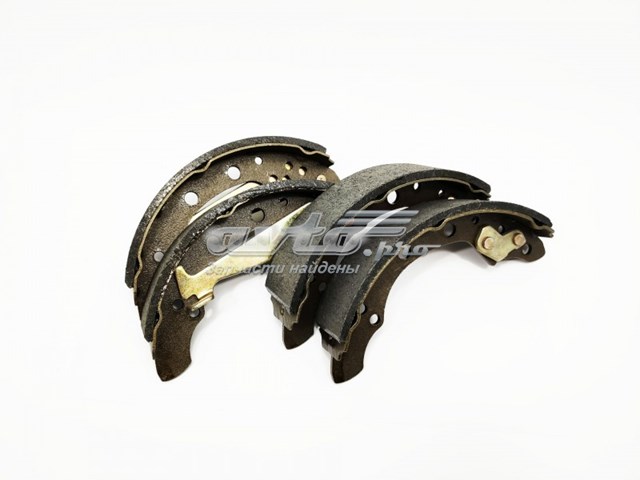 A153502170 Chery Klocki hamulcowe tylne bębnowe