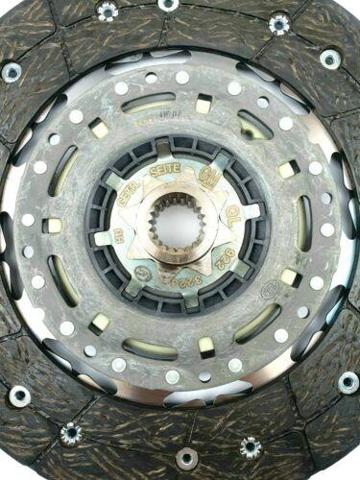 95518829 General Motors Zestaw sprzęgła (3 części)