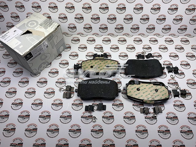 Klocki hamulcowe przednie tarczowe A0004206803 Mercedes