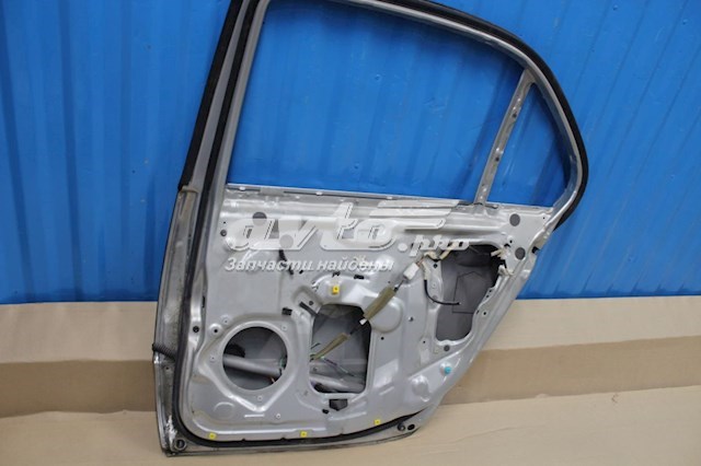 Drzwi tylne prawe Lexus LS sedana (UCF30) (2000 - 2026) cena, od 45,73 USD