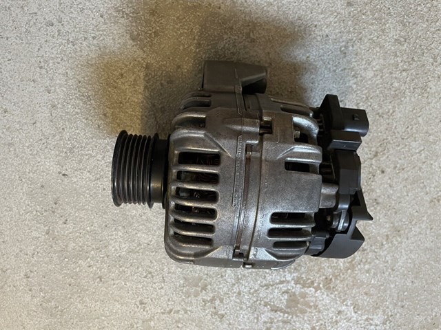 A0121540302 Mercedes Alternator