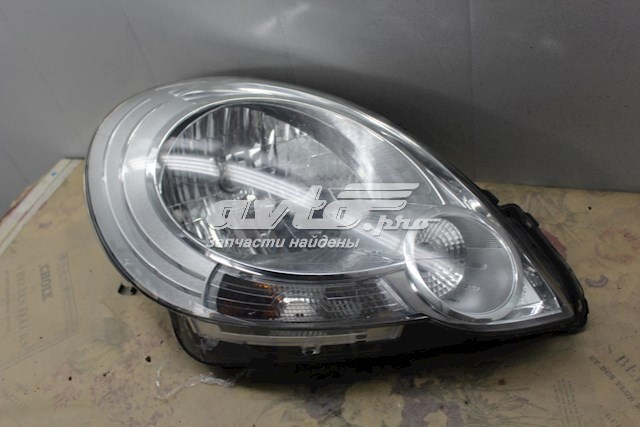 Do koszyka 260106220R Renault (RVI) Reflektor prawy