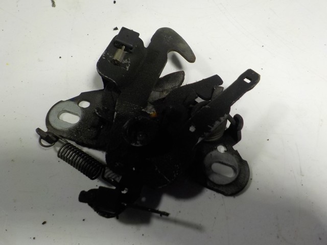  Zamek maski Citroen C5 3