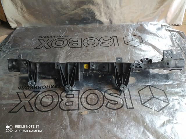 Osłona chłodnicy górna (panel mocowania reflektorów) Fiat/Alfa/Lancia 52087119