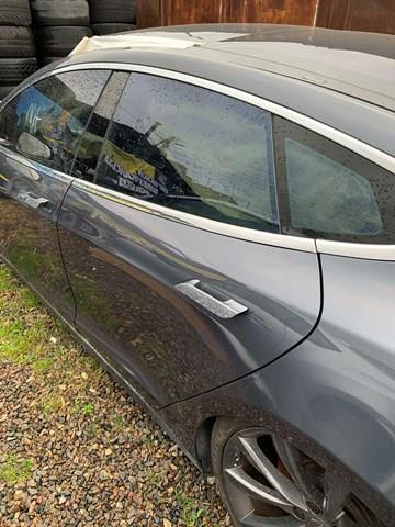 Do koszyka Drzwi tylne lewe Tesla Model S  5YJS