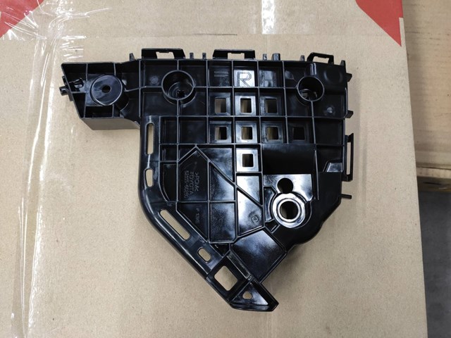  Toyota 5211560280