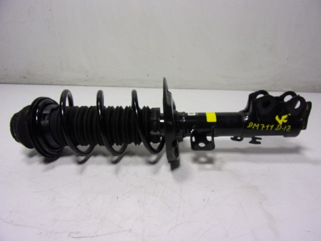 Amortyzator przedni lewy Toyota 48520K0090 cena, od 170,26 USD