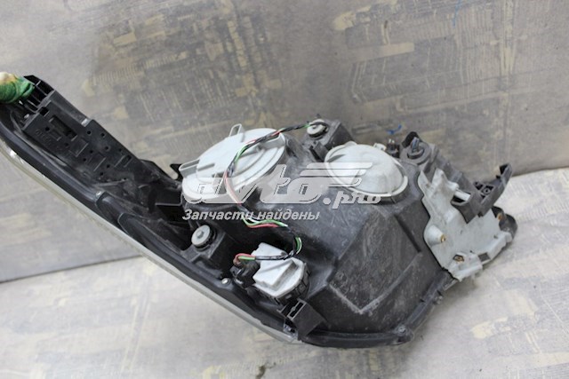 Reflektor lewy 8107005331 Toyota