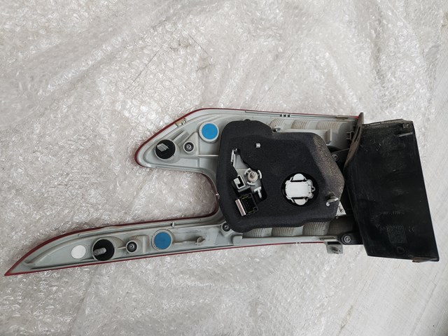 Do koszyka 9678093880 Peugeot/Citroen Lampa zespolona tylna prawa zewnętrzna