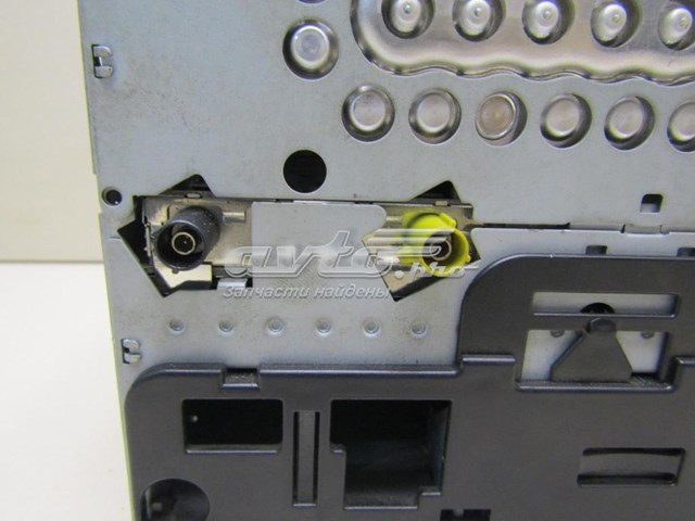 Radioodtwarzacz (radio AM/FM) Porsche Cayenne SUV (955) (2002 - 2010) cena, od  
