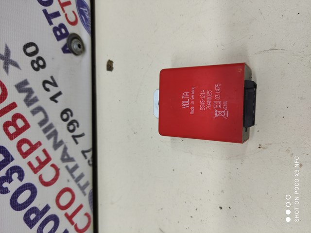 Przekaźnik kierunkowskazów do Ford Fusion  JU