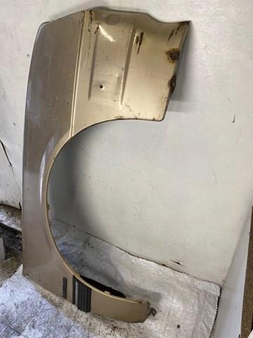 Błotnik przedni prawy do Opel Ascona C 84, 89