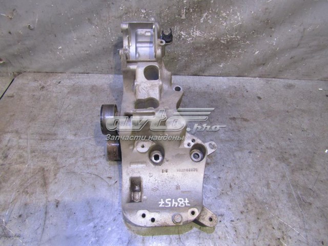 Wspornik alternatora Renault Kangoo II awangarda (FW0) (2008 - 2021) cena, od  