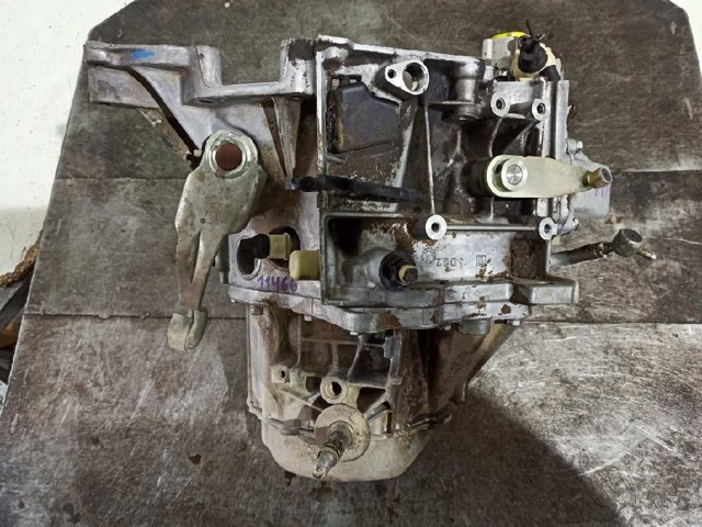 Mechaniczna skrzynia biegów w komplecie do Peugeot 205 II 20A, C