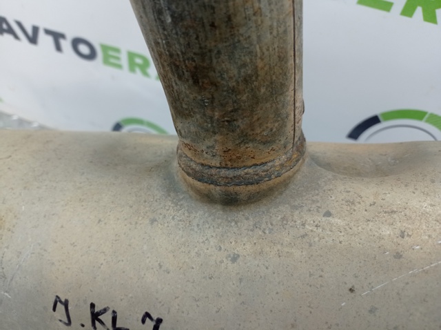 Do koszyka 68109909AI Chrysler Tłumik, tylna część