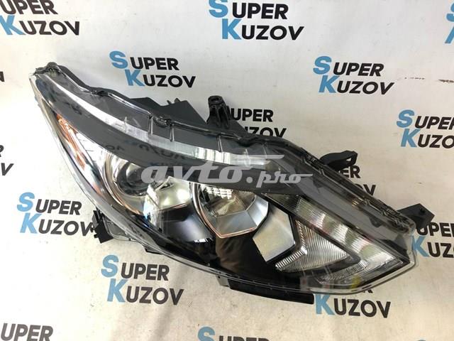 Reflektor prawy Nissan/Infiniti 260106MA0A cena, od 238,42 USD