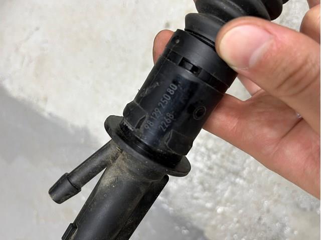 Cylinder sprzęgła główny Peugeot/Citroen 9812925080 cena, od 118,24 USD