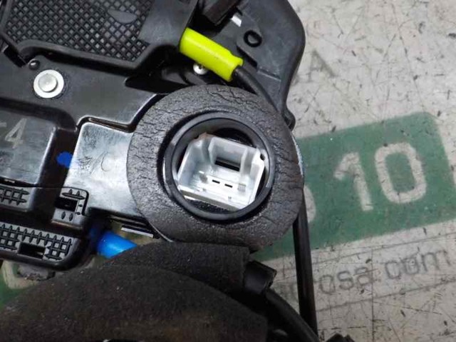 Zamek drzwi tylnych lewych Toyota C-HR 