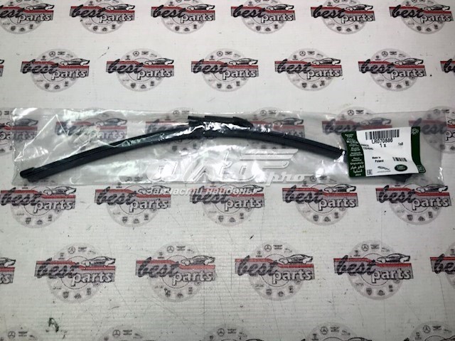  Land Rover LR070886