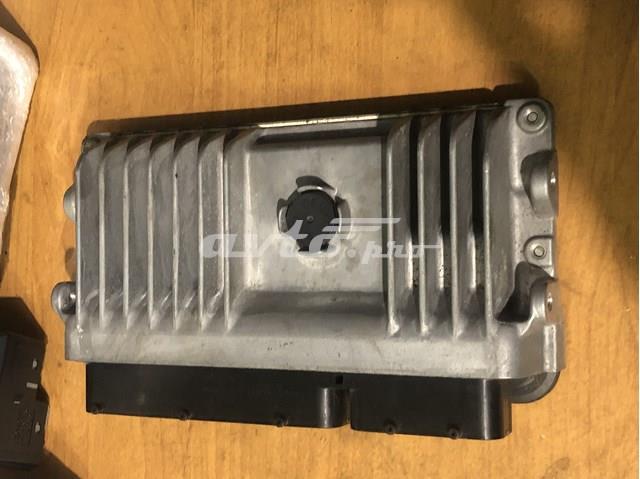 Sterownik silnika Toyota C-HR hatchback (X10) (2016 - 2026) cena, od 259,70 USD