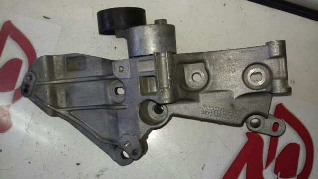 Wspornik alternatora do Renault Kangoo I KC0, KC1