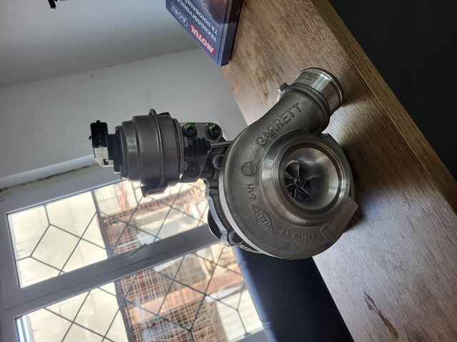 8368255009S Garrett Turbina