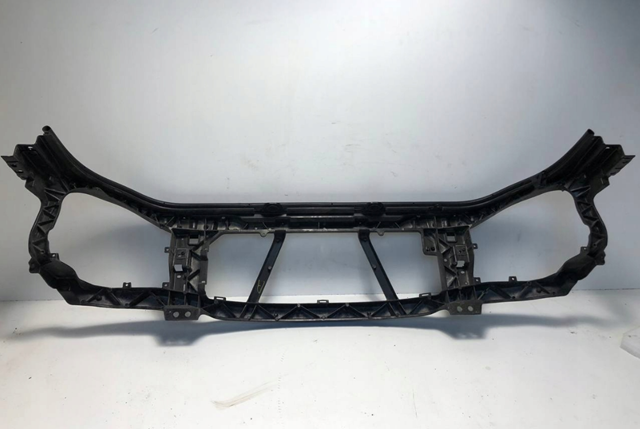 Osłona chłodnicy kompletna (panel mocowania reflektorów) Land Rover LR043772 cena, od 653,70 USD