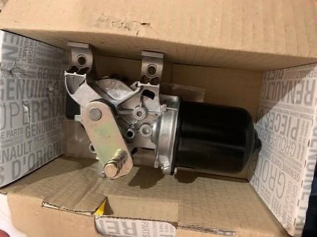 288100819R Renault (RVI) Silniczek wycieraczki szyby przedniej