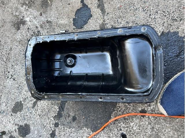 Miska olejowa silnika Ford 2178714